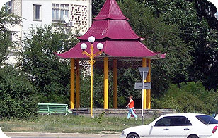 На улицах Элисты (беседка)